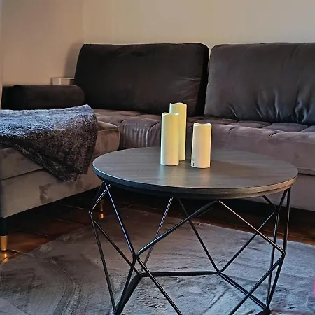 Am Brunnen Und An Der Fulda *