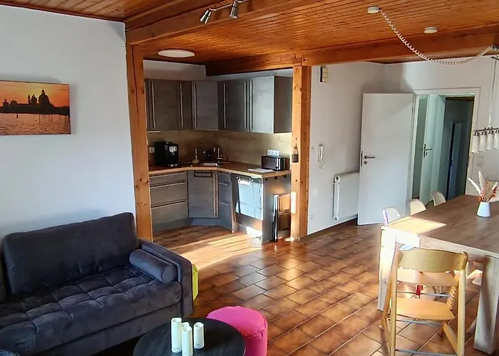 Am Brunnen Und An Der Fulda Gersfeld