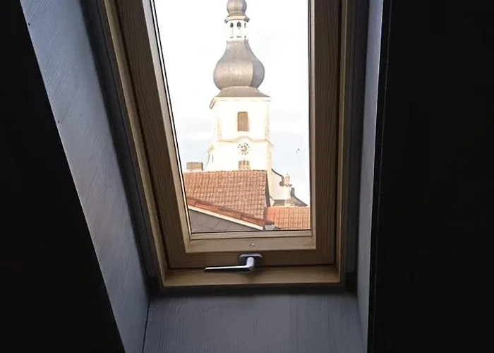 Am Brunnen Und An Der Fulda Apartamento *