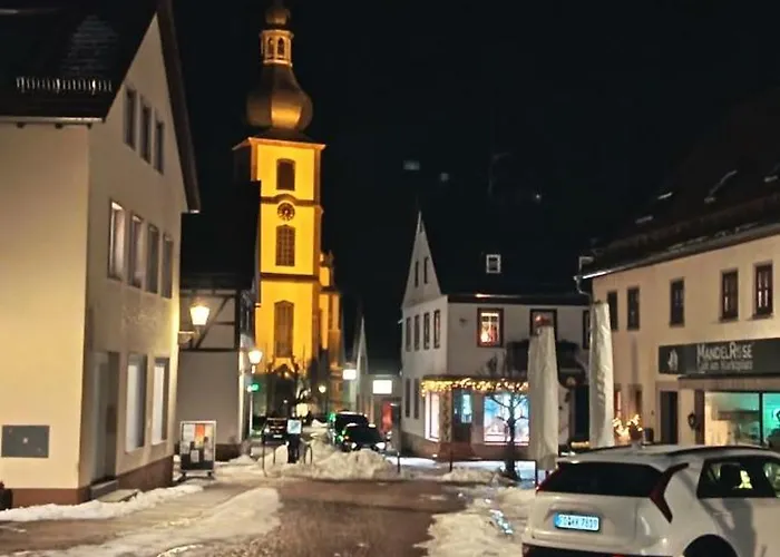 Am Brunnen Und An Der Fulda Appartement