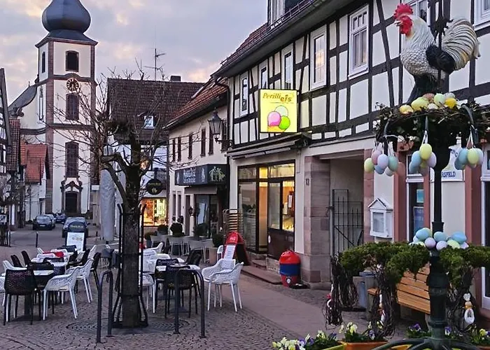 Am Brunnen Und An Der Fulda Apartment
